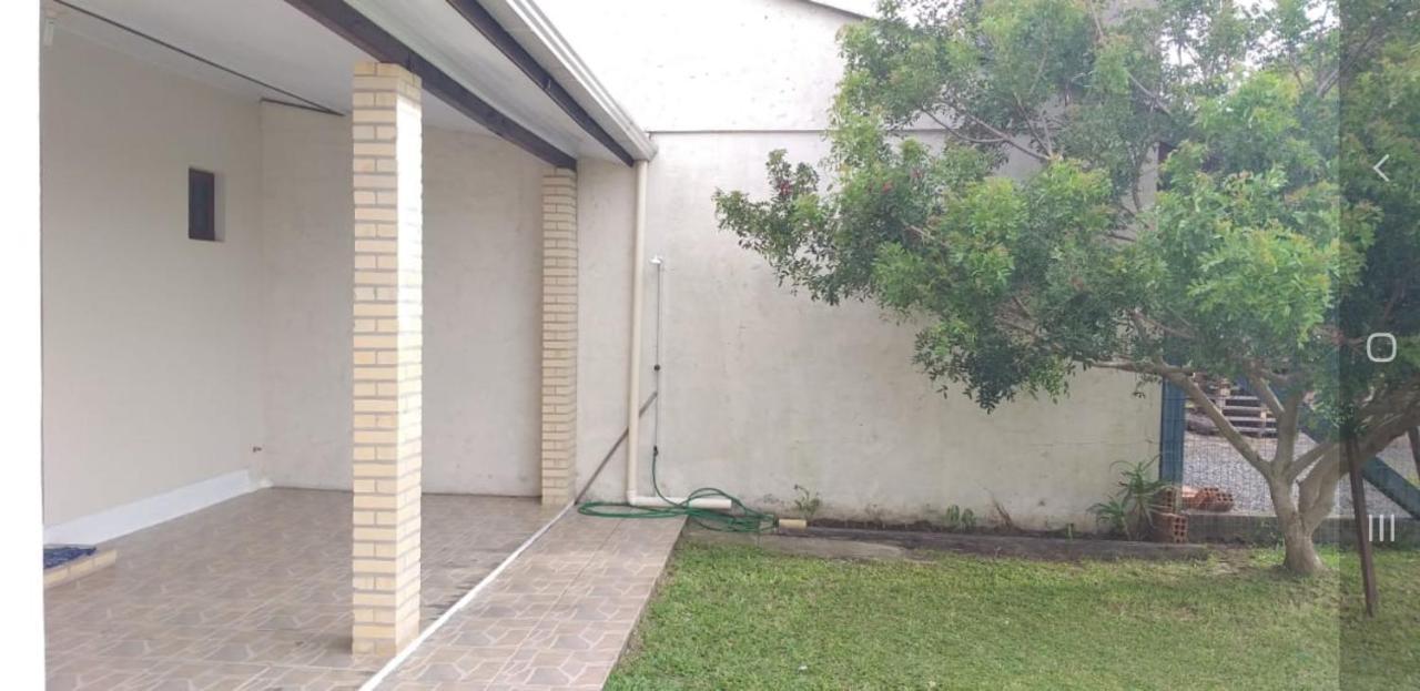 Casa Grande com amplo terreno em Imbé Exterior foto